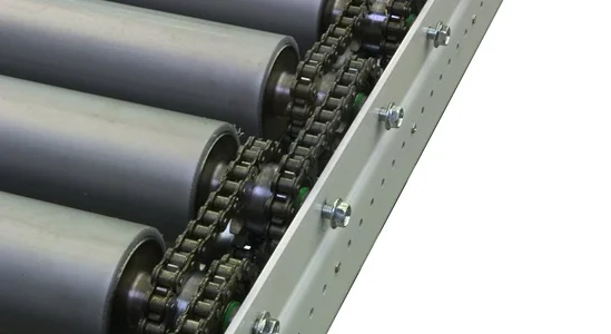 Chain-driven roller conveyor